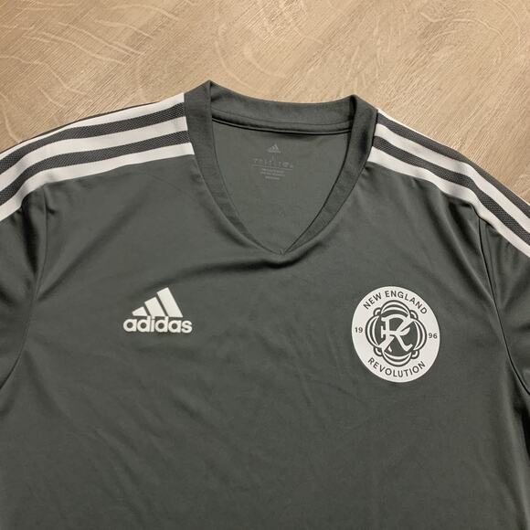 Adidas MLS New England Revolution Aeroready Training Jersey Men's Large L Gray - Picture 2 of 7
